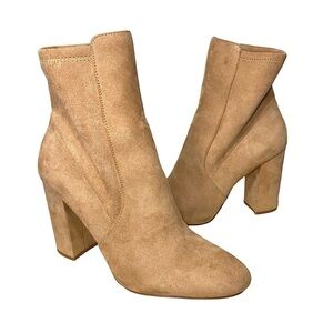 Aldo Ankle Heel Booties Sz 8.5 Tan Brown Faux Suede Zipped Neutral Classic Boots